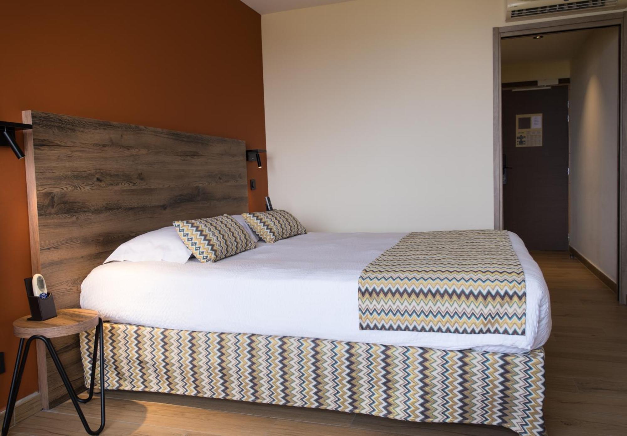 Hotel Funtana Marina LʼÎle-Rousse Екстериор снимка