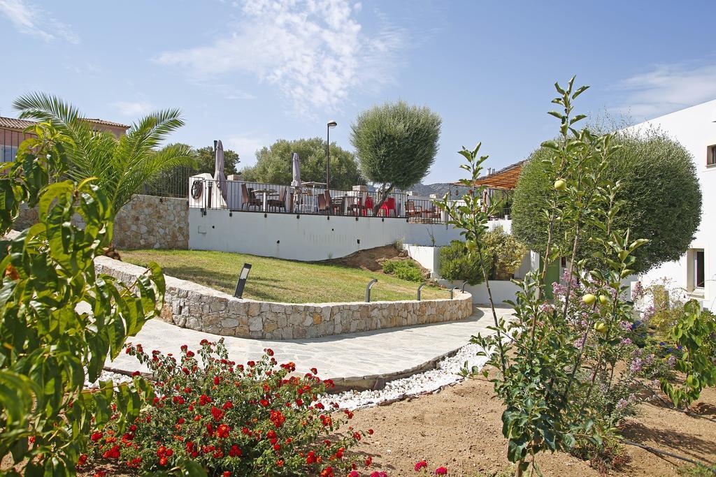 Hotel Funtana Marina LʼÎle-Rousse Екстериор снимка