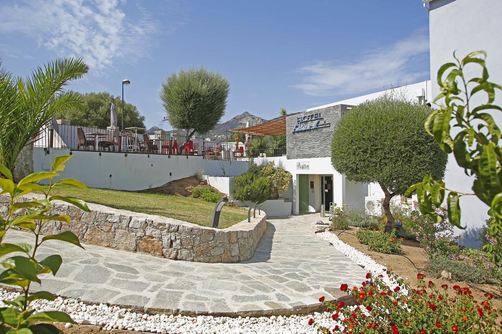 Hotel Funtana Marina LʼÎle-Rousse Екстериор снимка